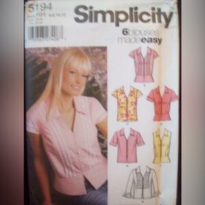 Simplicity Pattern 5194 
Blouse with Sleeve/Trim Variation Sizes 6-12 
Uncut NOS